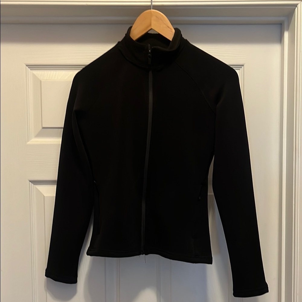 NWT Oysho Women's Black compressive warm Jacket